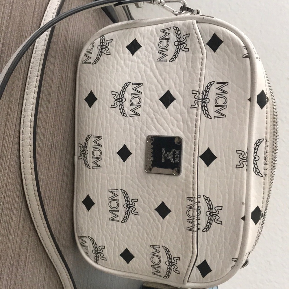 MCM AUTHENTIC CROSSBODY